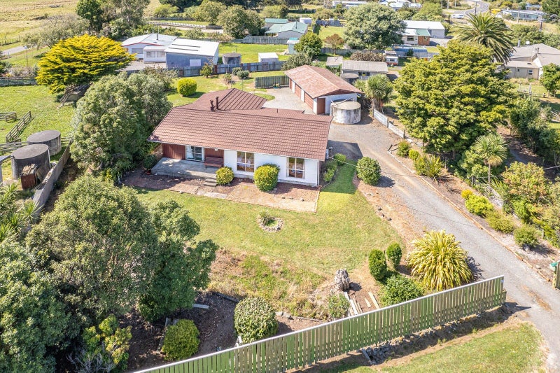 1343 Wellington Road, Crofton, Marton - Carousel 1