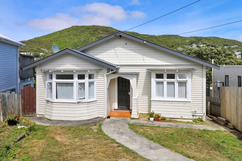 118 Donald Street, Karori, Wellington - Carousel 18