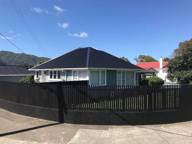 976 High Street, Avalon, Lower Hutt - Carousel 1