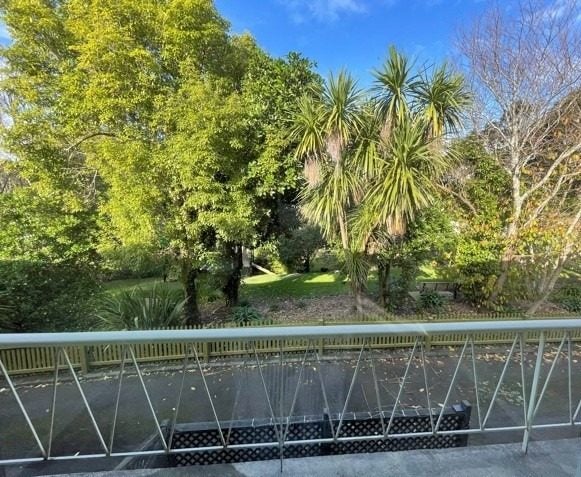 6/8 Edenvale Park Road, Mount Eden, Auckland - Carousel 2