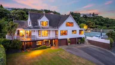 12B London Road, Korokoro, Lower Hutt - Carousel 1