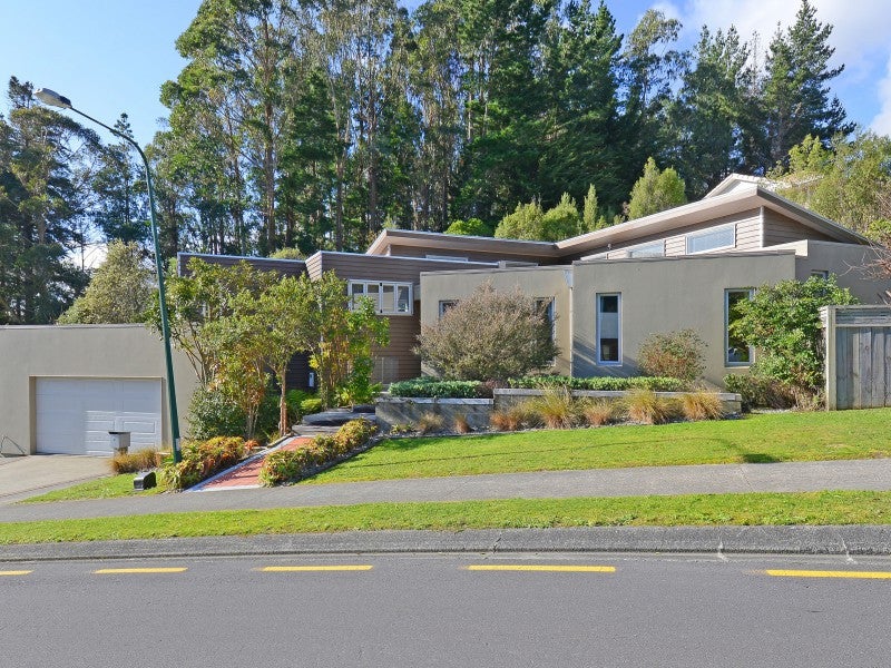 3 Sylvan Way, Silverstream, Upper Hutt - Carousel 1
