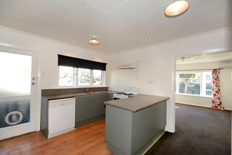 70 Gladstone RD N, MOSGIEL, Dunedin - Carousel 1