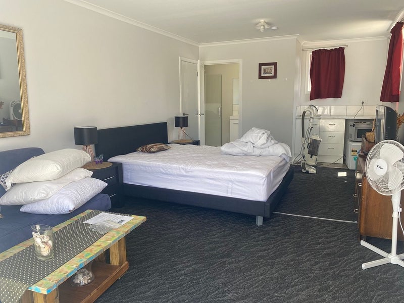 87 Fifth Avenue, Enderley, Hamilton - Carousel 8