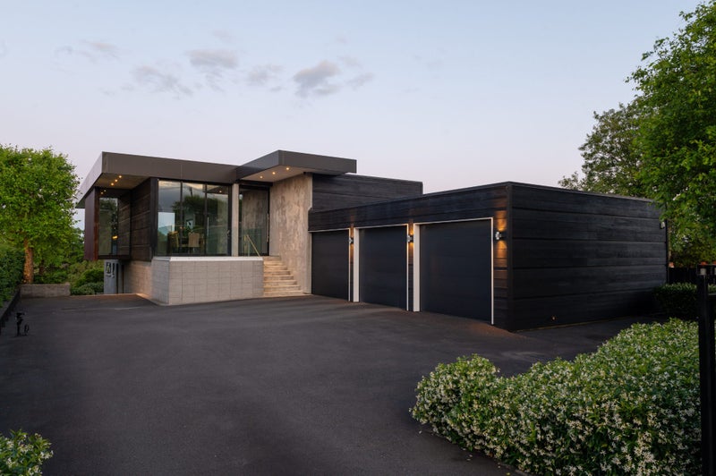 34 Anglesea Street, Hamilton Central, Hamilton - Carousel 2