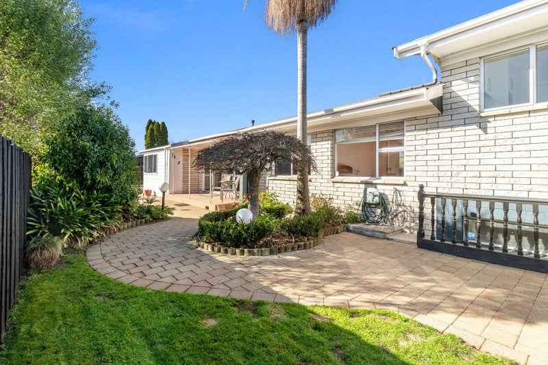 28 Chequers Avenue, Chartwell, Hamilton - Carousel 1