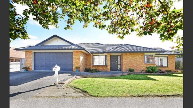 23 Dairyland Drive, East Tamaki Heights, Auckland - Carousel 1