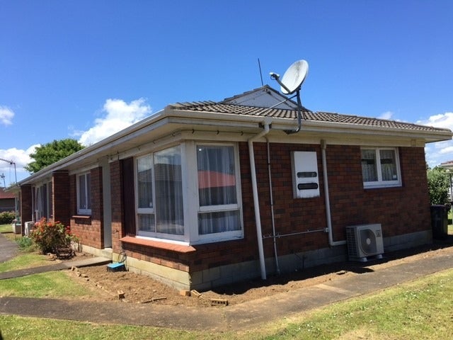 4/52 Puhinui Road, Manukau, Auckland - Carousel 1