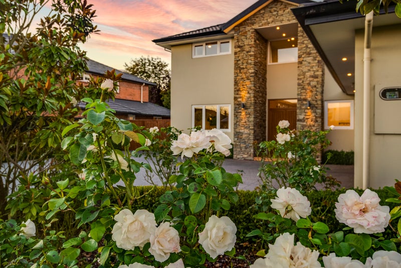 9 Springbrook Lane, Northwood, Christchurch - Carousel 1