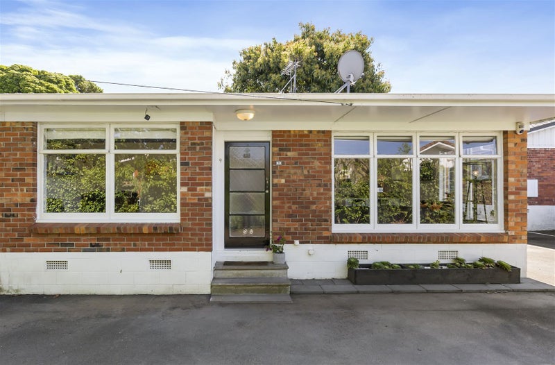 9/16 Erson Avenue, Royal Oak, Auckland - Carousel 1