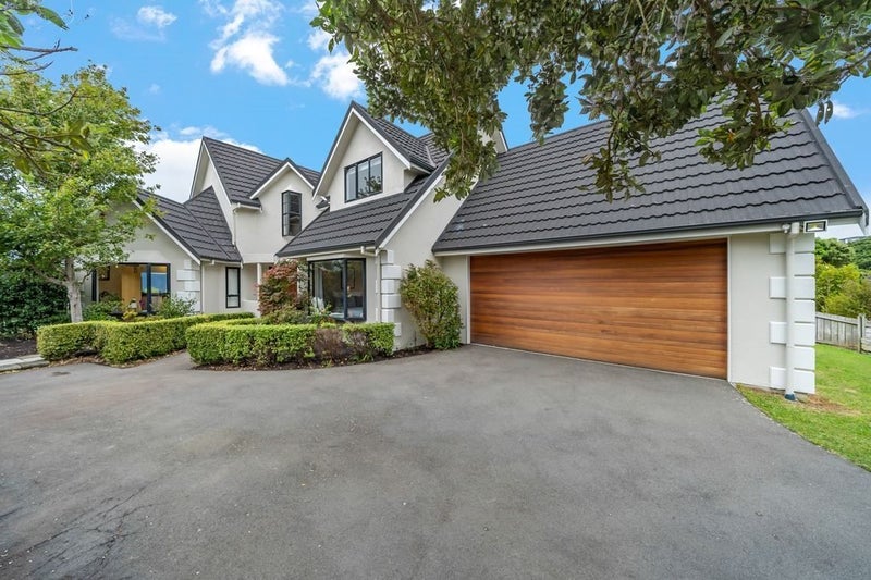 82 Redvers Drive, Belmont, Lower Hutt - Carousel 1