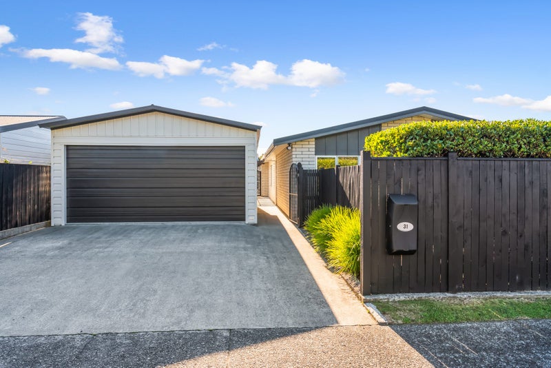 31 Rata Street, Waikanae - Carousel 2