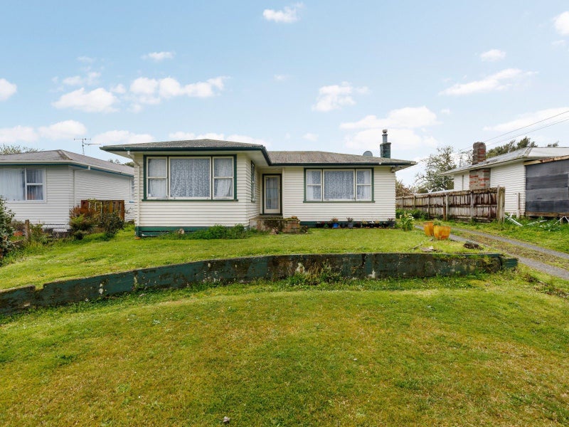 19 Keats Crescent, Enderley, Hamilton - Carousel 1