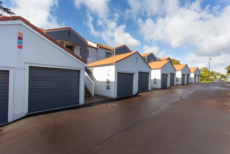 44/21 Armoy Drive, East Tamaki, Auckland - Carousel 16