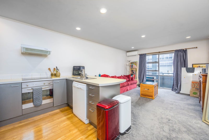 4/6 Porters Avenue, Eden Terrace, Auckland - Carousel 1