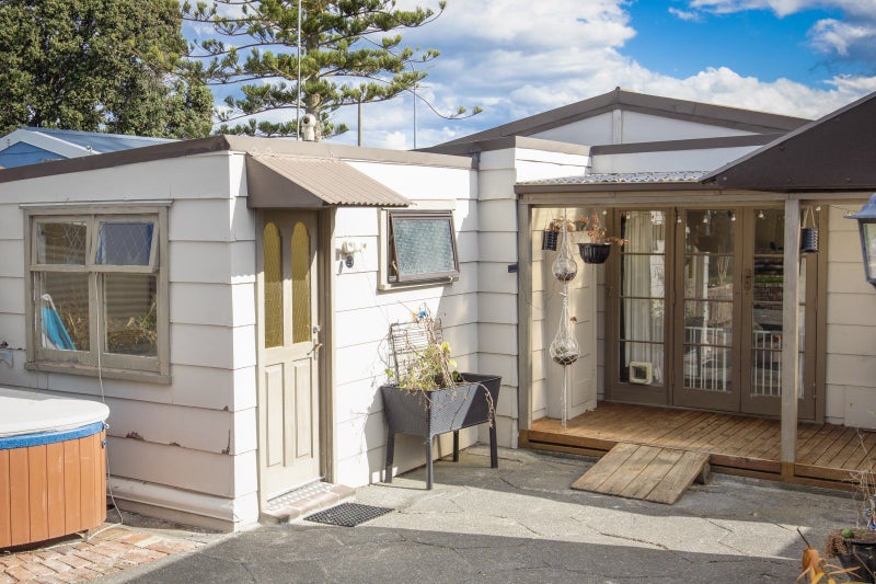 24 Pukeko Place, Westshore, Napier - Carousel 2