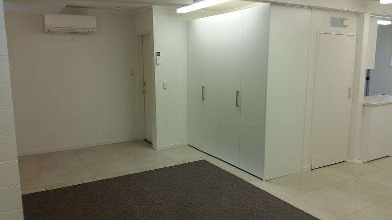 23 Elsted Place, Goodwood Heights, Auckland - Carousel 2