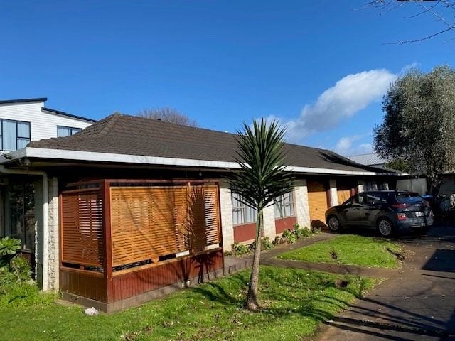 1/4 Crown Street, Royal Oak, Auckland - Carousel 10