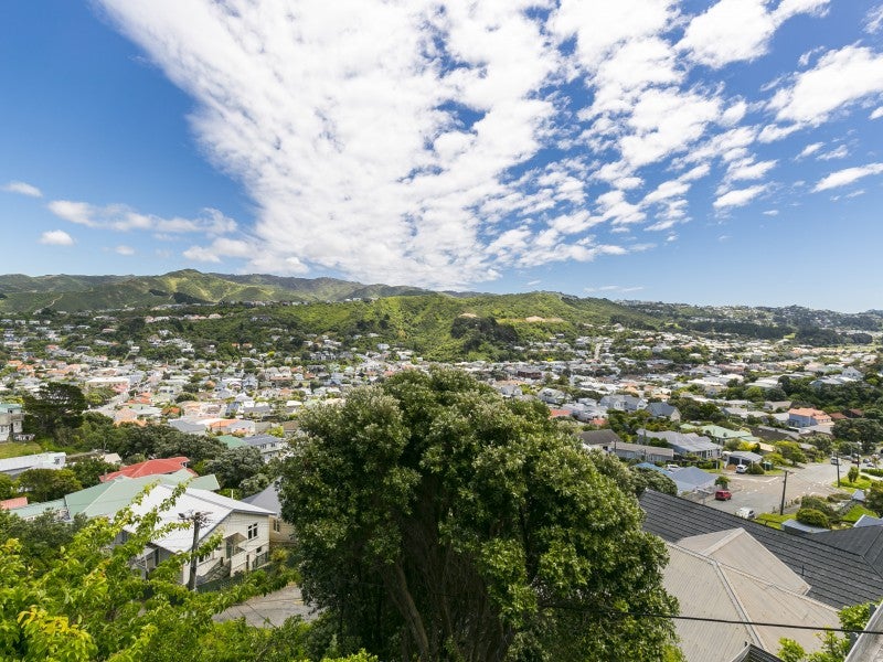 205 Melbourne Road, Island Bay, Wellington - Carousel 2
