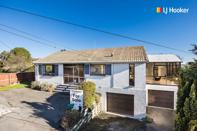 8 Meuse Lane, Andersons Bay, Dunedin - Carousel 1