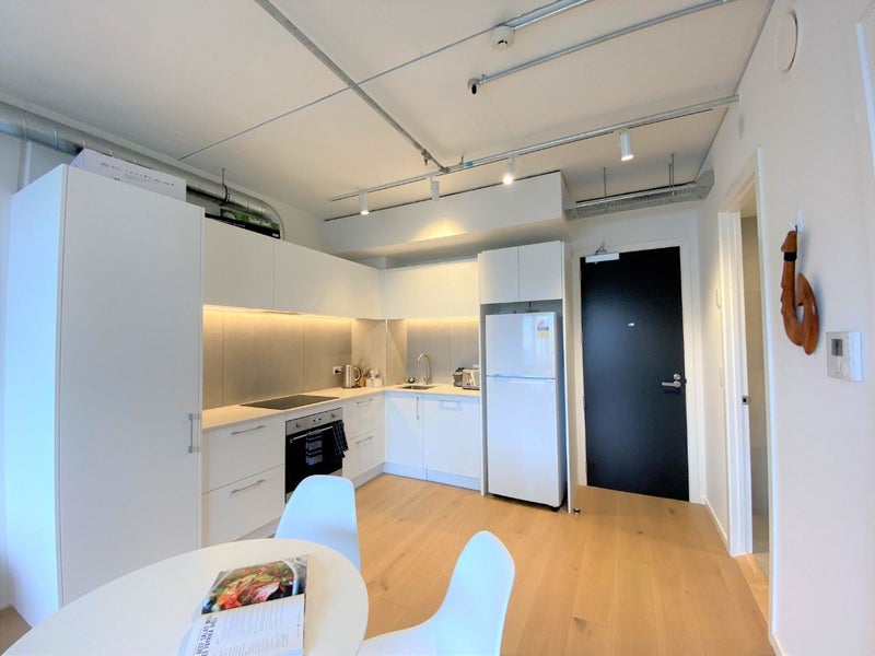 212/59 France Street South, Newton, Auckland - Carousel 2