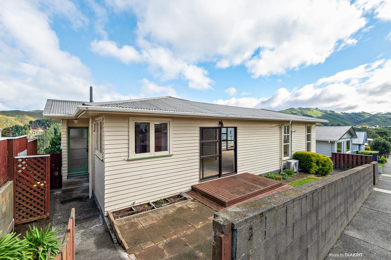 88 Quebec Street, Kingston, Wellington - Carousel 1