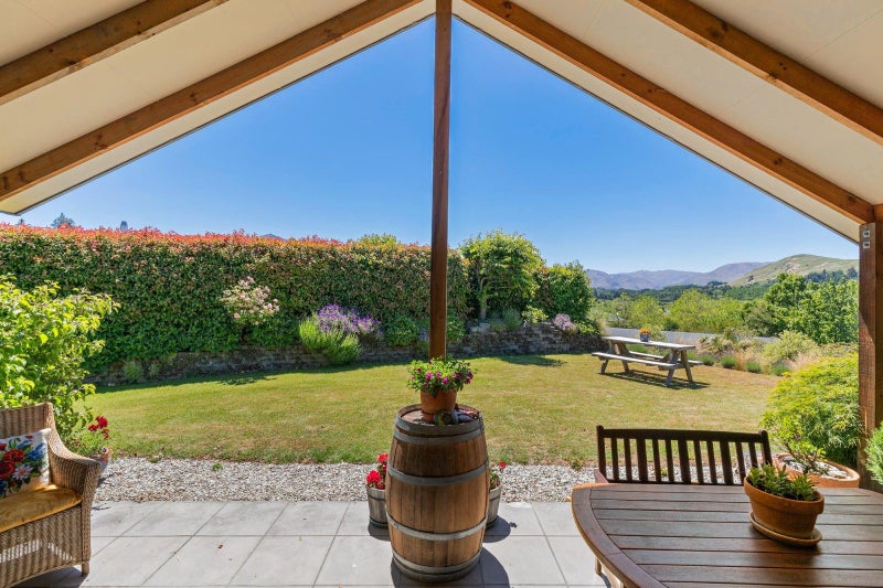 2 Bramshill Drive, Lower Shotover, Queenstown - Carousel 2