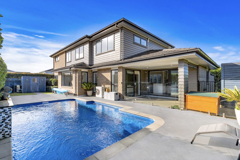 7 Allium Avenue, Karaka, Papakura - Carousel 1