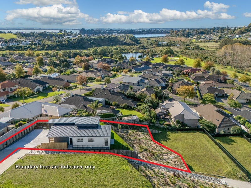 1 Ireland Way, Bethlehem, Tauranga - Carousel 1