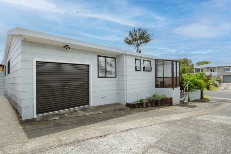 11A Hilltop Road, Parkvale, Tauranga - Carousel 2