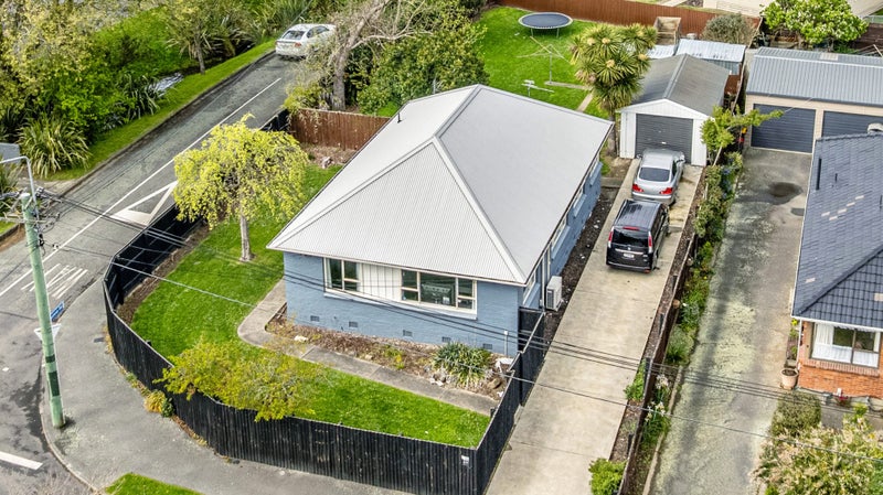 10 Orcades Street, Shirley, Christchurch - Carousel 1
