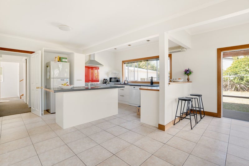 527 MAIN ROAD RIWAKA, Riwaka, Motueka - Carousel 2