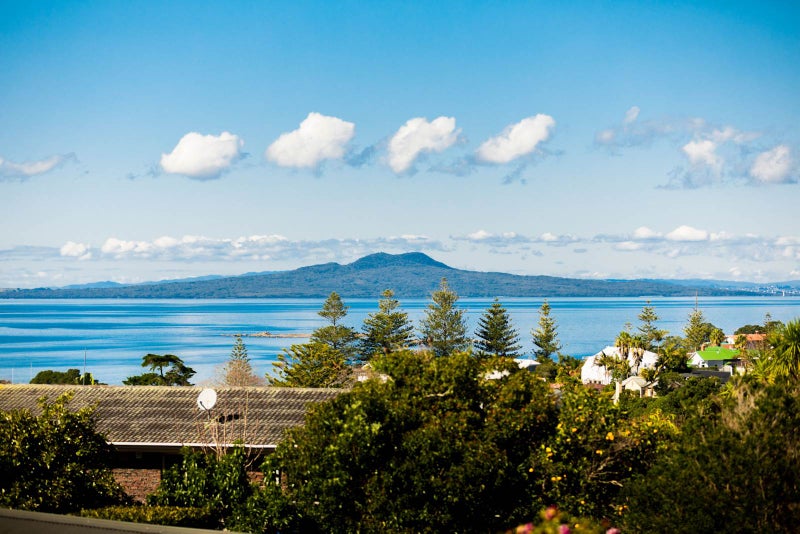 20 Salem Place, Torbay, Auckland - Carousel 1
