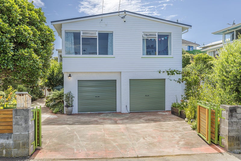 80 Miramar North Road, Miramar, Wellington - Carousel 1