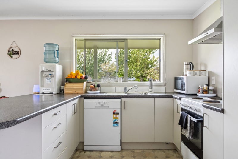 2 Toru Street, Makaraka, Gisborne - Carousel 2