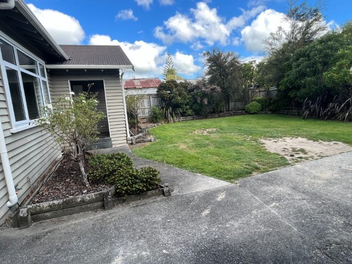 24 Napier Road, Terrace End, Palmerston North - Carousel 2