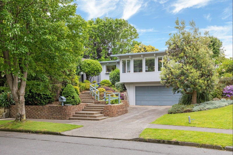 15 Juliana Place, Awapuni, Palmerston North - Carousel 1