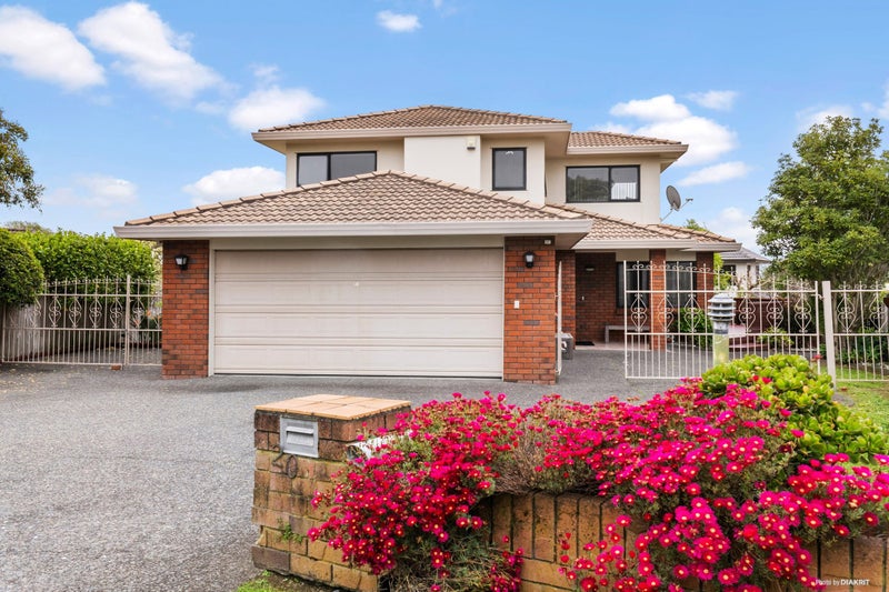 20 Chiania Place, Somerville, Manukau - Carousel 1