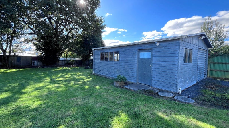 22 Constitution Avenue, Milton - Carousel 12