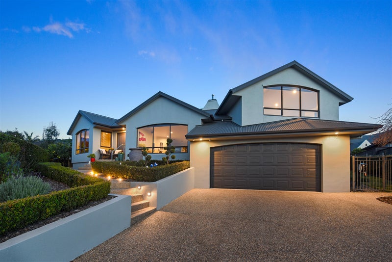 5 Windermere Rise, Rototuna, Hamilton - Carousel 1