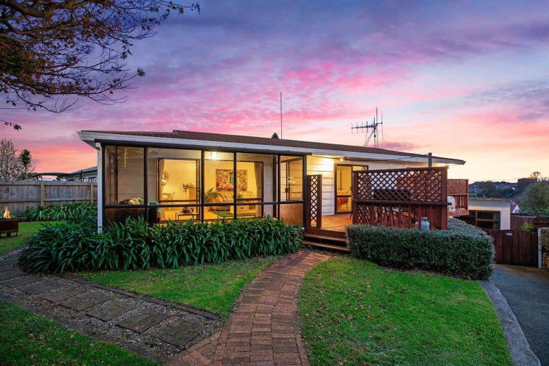 38 Townhead Crescent, Bethlehem, Tauranga - Carousel 2