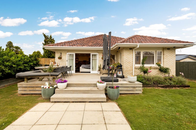 36 Pearsons Avenue, Claudelands, Hamilton - Carousel 1