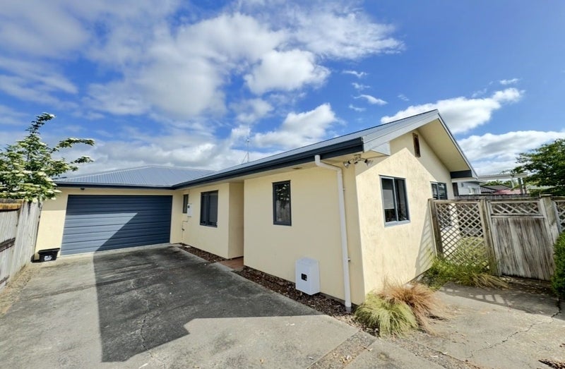 144 College Street, Awapuni, Palmerston North - Carousel 1