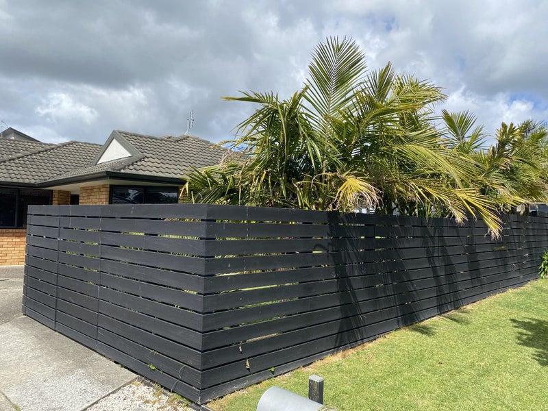 20 Toomer Place, Beachlands, Auckland - Carousel 17