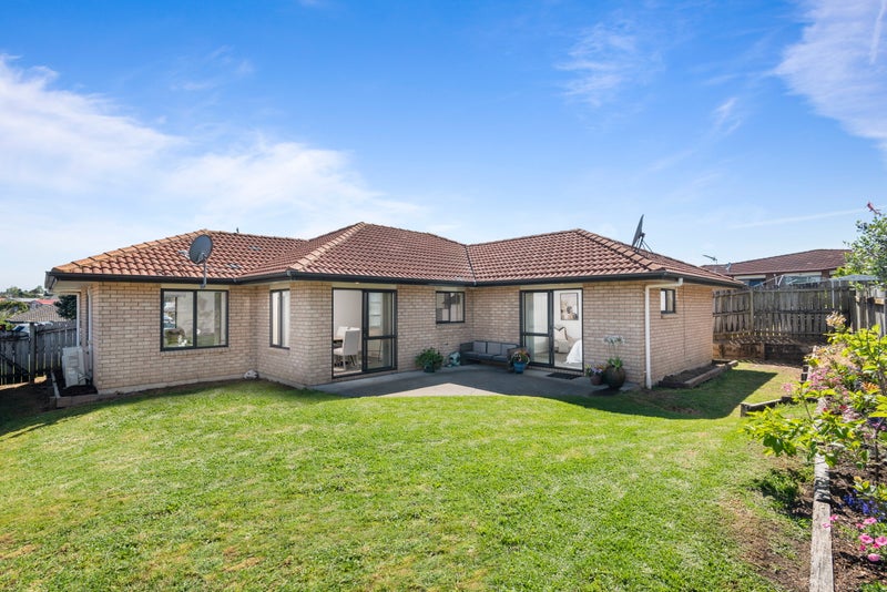 61 Pitt Avenue, Clendon Park, Auckland - Carousel 2
