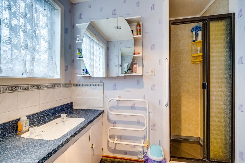 79 York Avenue, Tamatea, Napier - Carousel 25