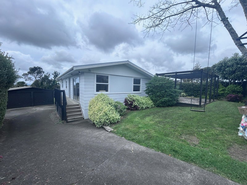 9 Illana Place, Ranui, Auckland - Carousel 2
