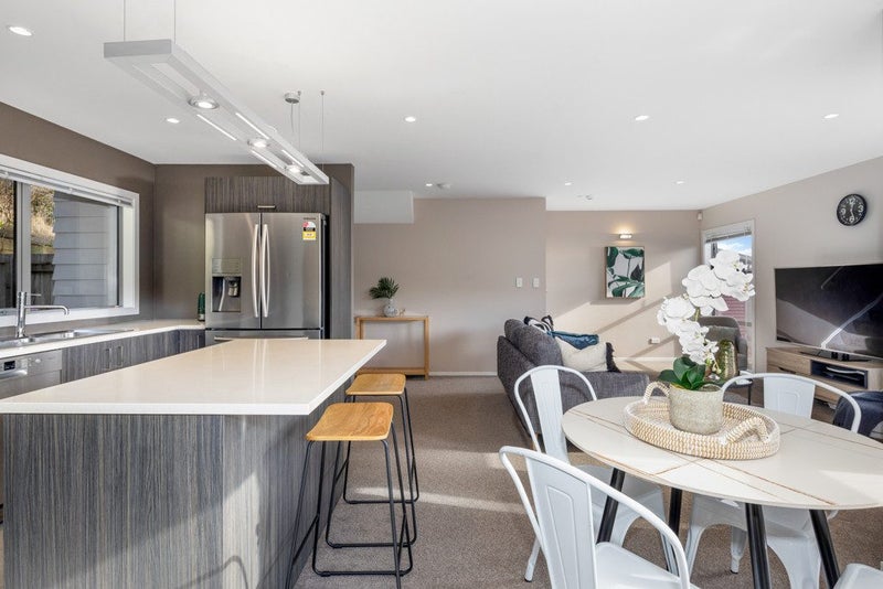 4/61 Black Rock Road, Newlands, Wellington - Carousel 1