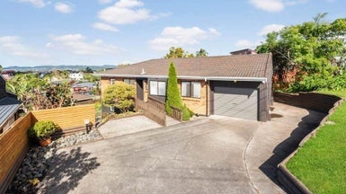 170 Sturges Road, Henderson, Auckland - Carousel 1