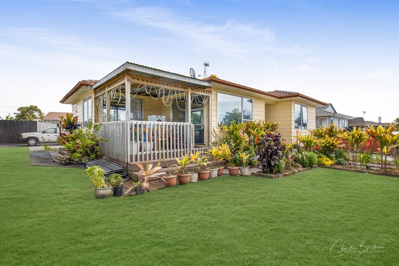 63 Dawson Road, Otara, Auckland - Carousel 1